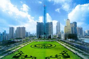 广州天河东站绿化广场